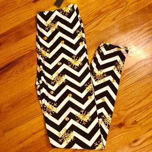 ❄️‼️SALE Gold Snowflake Legging❄️